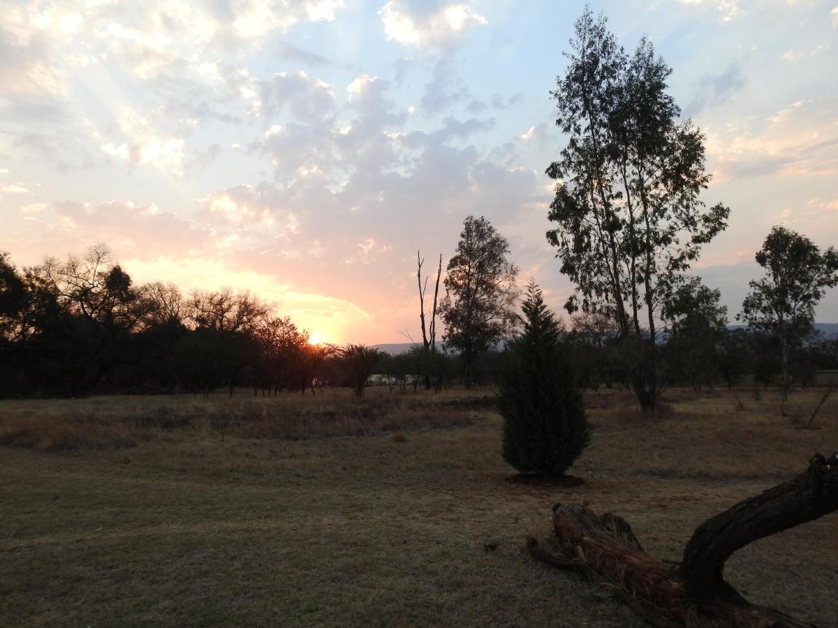 Votadini Country Cottages Magaliesburg Exterior photo